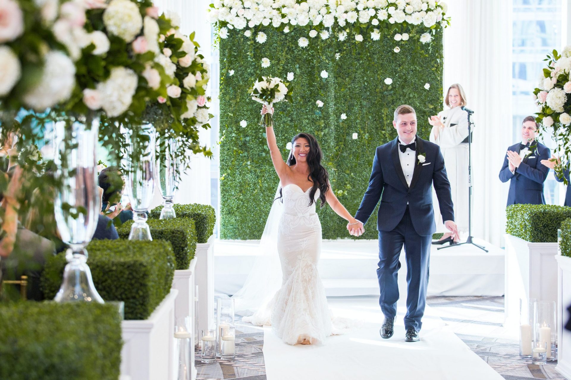 Chicago-LondonHouse-Wedding-Flowers-Elegant-Traditional-Ceremony-Arch Traditional Elegant Wedding Ceremony Arch Flowers Londonhouse Chicago