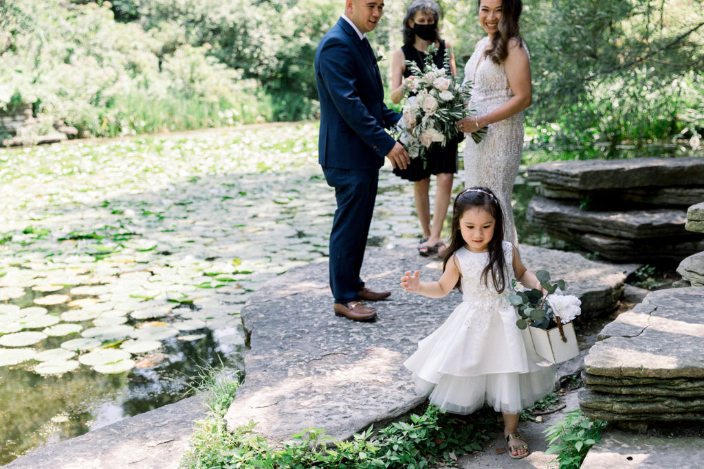 Minimony reception design by Ashland Addison.
Photographer: Mandelette
Venue: Alfred Caldwell Lily Pool